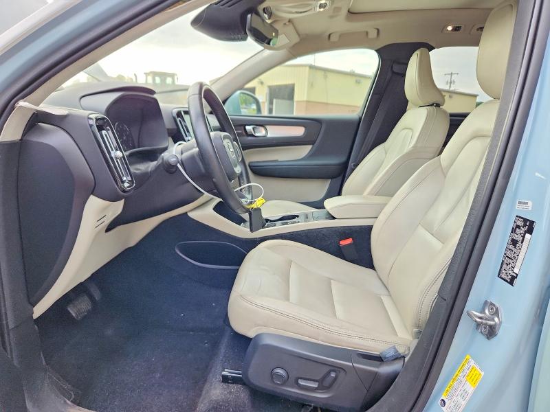 Photo 7 from auction – 2019 VOLVO XC40 with VIN YV4162XZXK2004449