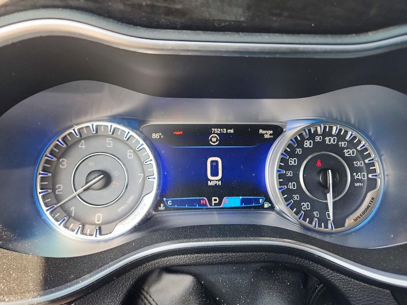 Photo 9 from auction – 2015 CHRYSLER 200 with VIN 1C3CCCCB0FN508570
