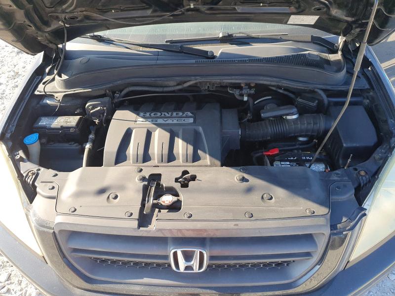 Photo 12 from auction – 2005 HONDA PILOT with VIN 5FNYF18435B059535