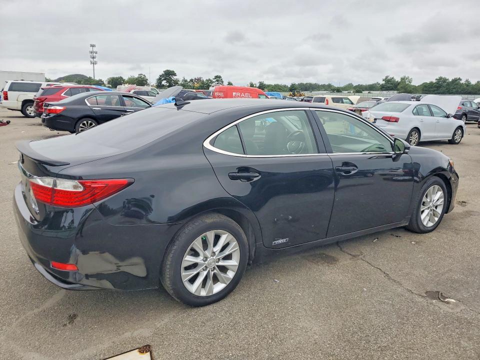 Photo 3 from auction – 2014 LEXUS ES with VIN JTHBW1GG8E2068914