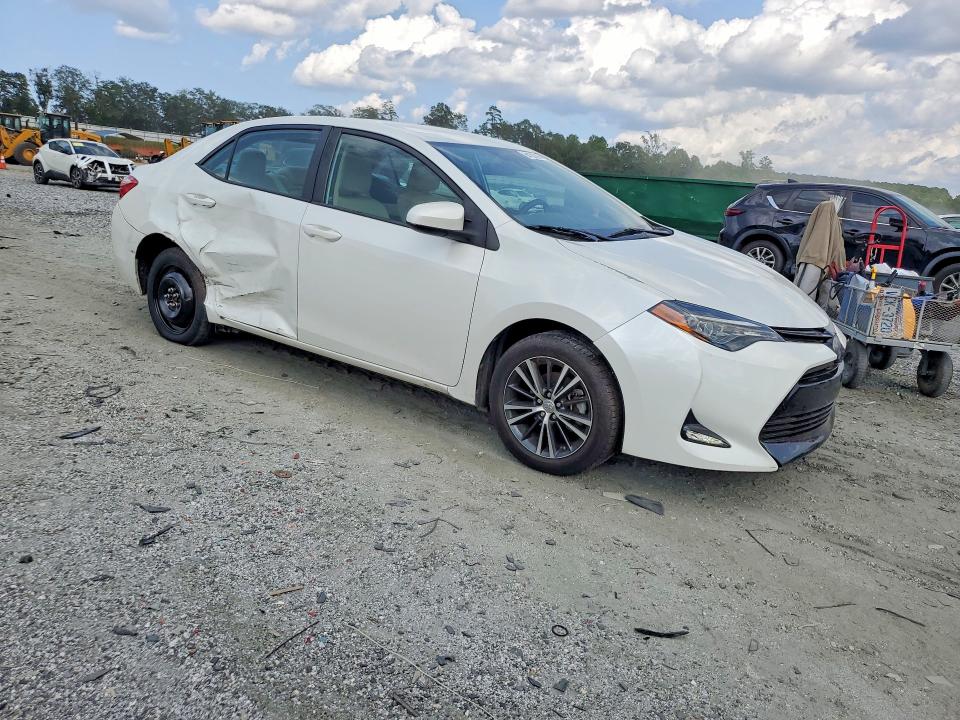 Photo 4 from auction – 2017 TOYOTA COROLLA with VIN 5YFBURHE7HP573464