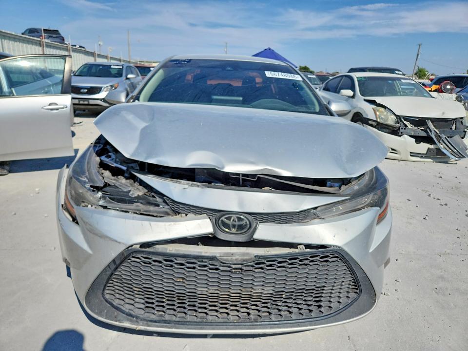 Photo 5 from auction – 2022 TOYOTA COROLLA with VIN JTDEPMAE1N3007256