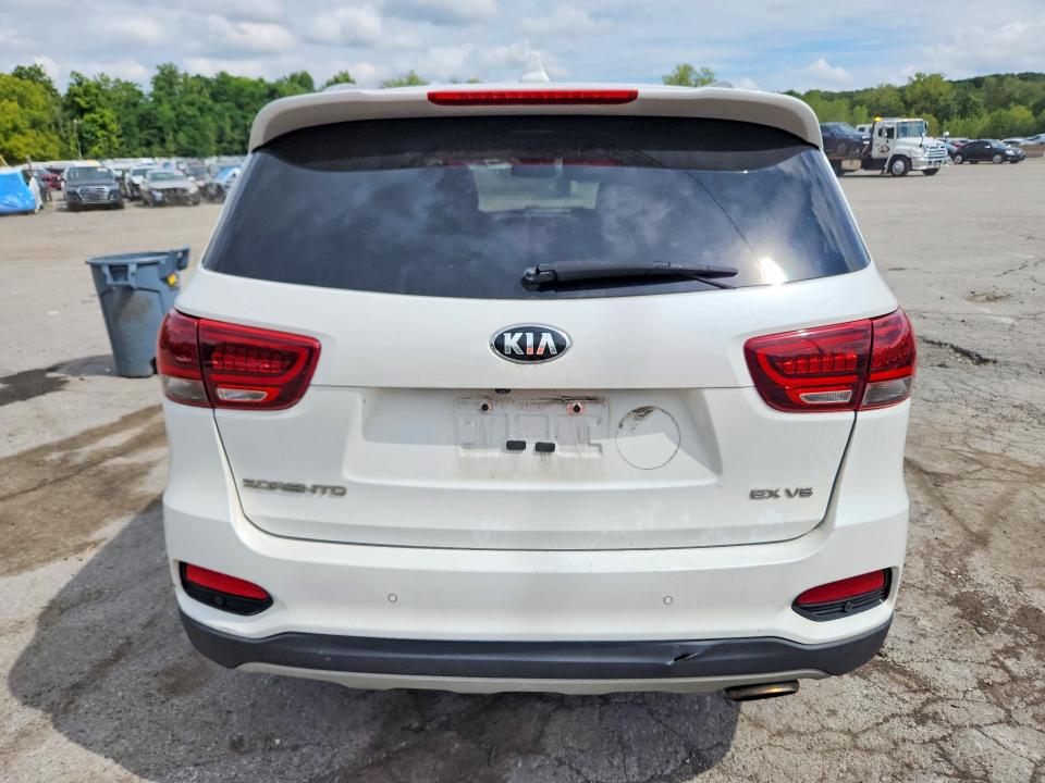 Photo 6 from auction – 2019 KIA SORENTO with VIN 5XYPHDA56KG463931