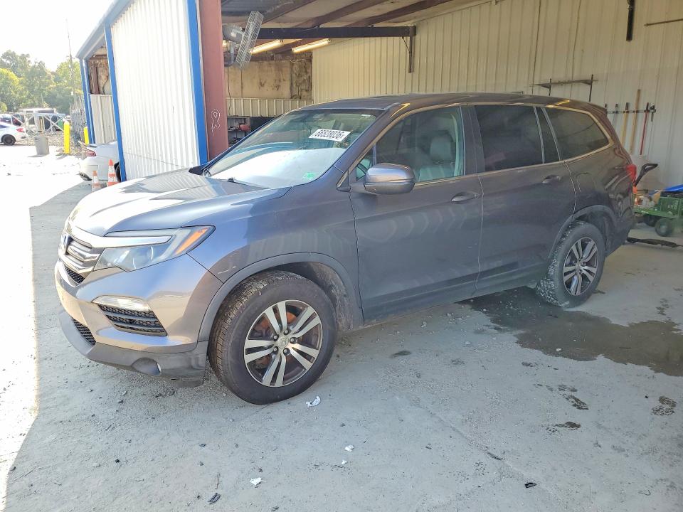 HONDA PILOT 2016 с VIN 5FNYF5H76GB007031 - Фото с аукциона