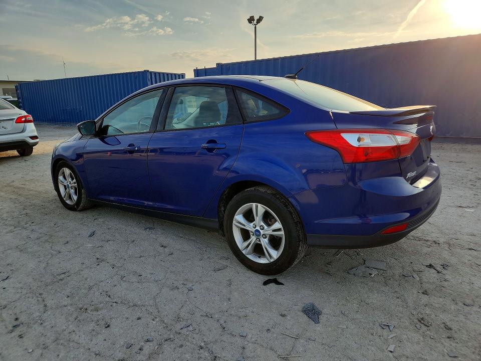 Photo 2 from auction – 2012 FORD FOCUS with VIN 1FAHP3F21CL300177