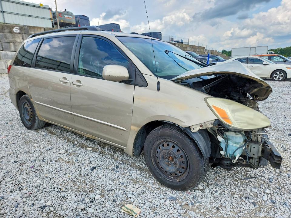 Photo 4 from auction – 2005 TOYOTA SIENNA with VIN 5TDZA23C85S238821