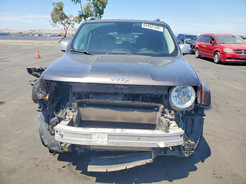 Photo 5 from auction – 2016 JEEP RENEGADE with VIN ZACCJADT2GPC73918