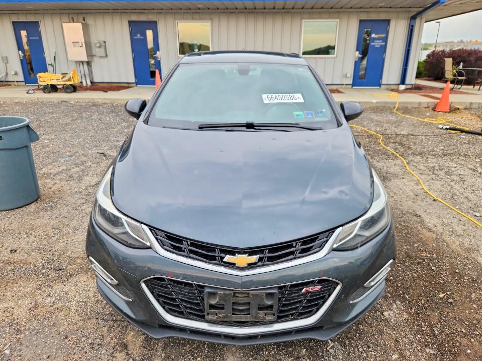 Photo 5 from auction – 2017 CHEVROLET CRUZE with VIN 3G1BE6SM2HS580751