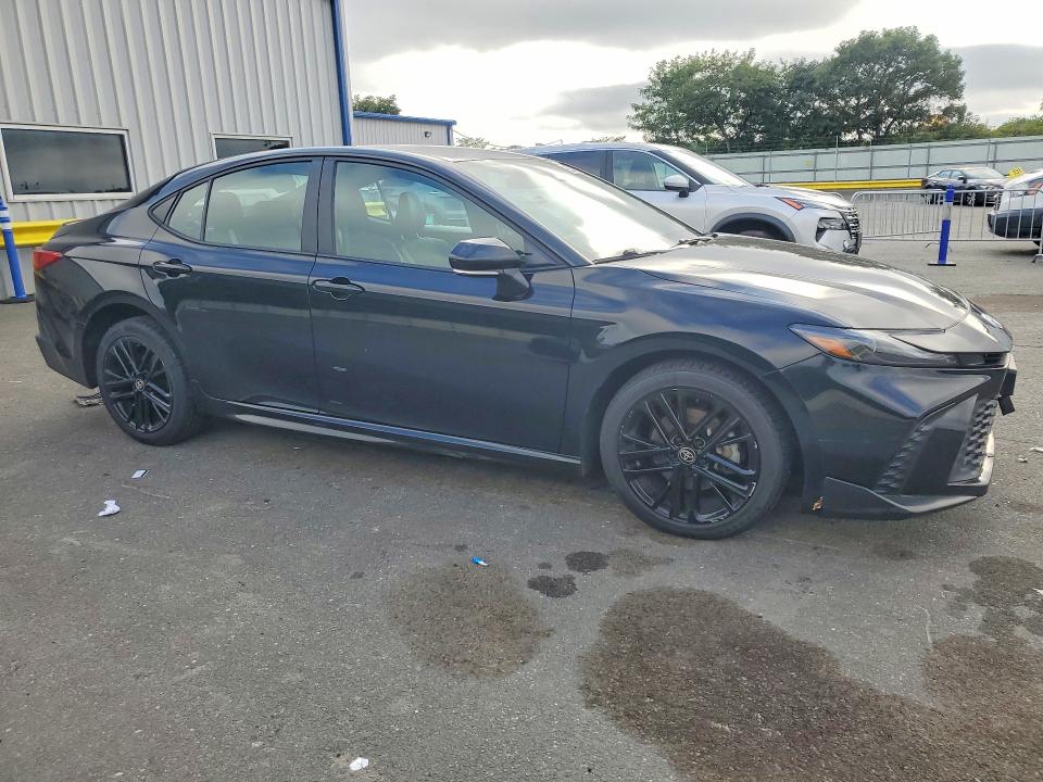 Photo 4 from auction – 2025 TOYOTA CAMRY with VIN 4T1DAACK1SU017513