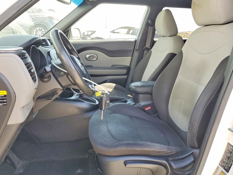 Photo 7 from auction – 2015 KIA SOUL with VIN KNDJN2A29F7125127