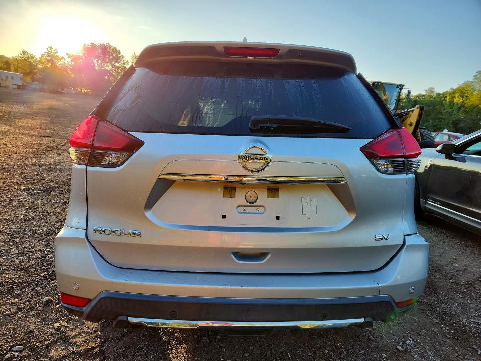 Photo 6 from auction – 2020 NISSAN ROGUE with VIN KNMAT2MT0LP540049