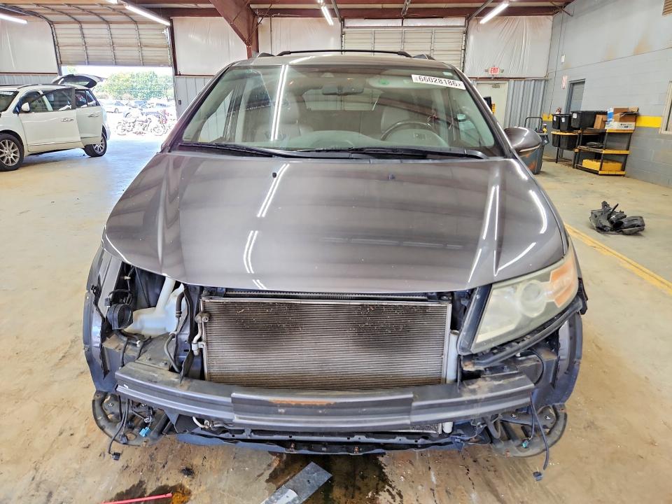 Photo 5 from auction – 2016 HONDA ODYSSEY with VIN 5FNRL5H99GB053869