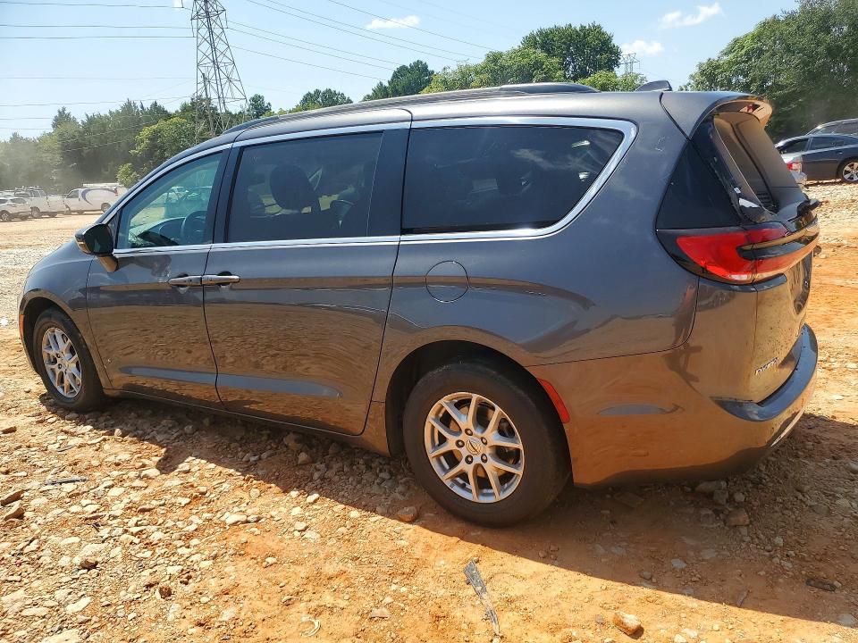 Photo 2 from auction – 2022 CHRYSLER PACIFICA with VIN 2C4RC1BG3NR136182