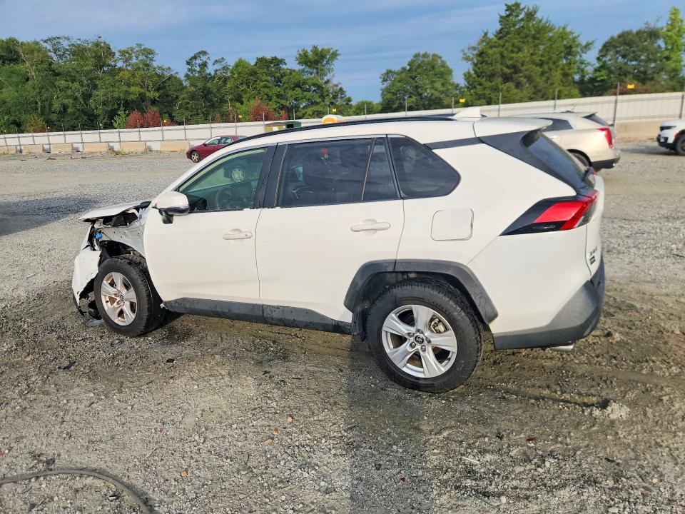 Photo 2 from auction – 2020 TOYOTA RAV4 with VIN JTMW1RFV2LD059062
