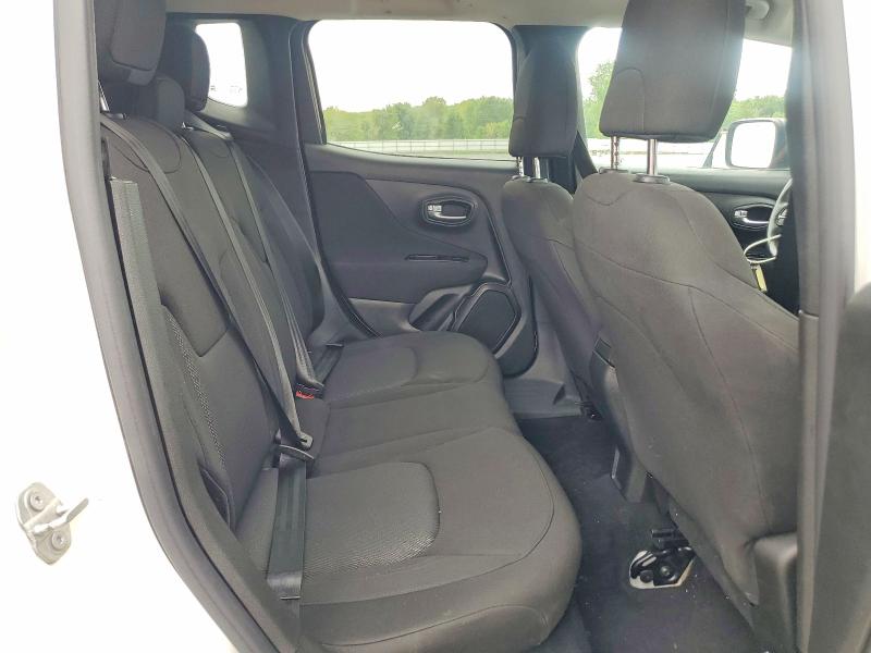 Photo 11 from auction – 2021 JEEP RENEGADE with VIN ZACNJDAB9MPM22064