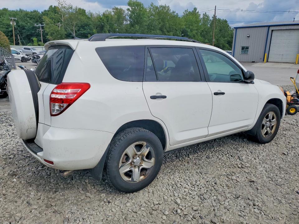 Photo 3 from auction – 2011 TOYOTA RAV4 with VIN 2T3ZF4DVXBW056092