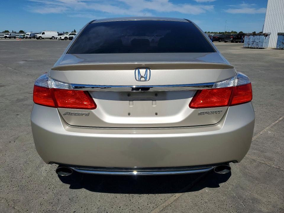 Photo 6 from auction – 2014 HONDA ACCORD with VIN 1HGCR2F59EA047905