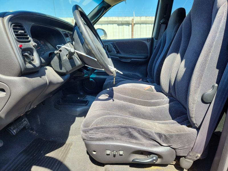 Photo 7 from auction – 2000 DODGE DAKOTA with VIN 1B7GL2AN7YS691359