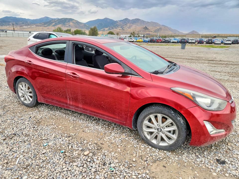 Photo 4 from auction – 2015 HYUNDAI ELANTRA with VIN 5NPDH4AE2FH548458