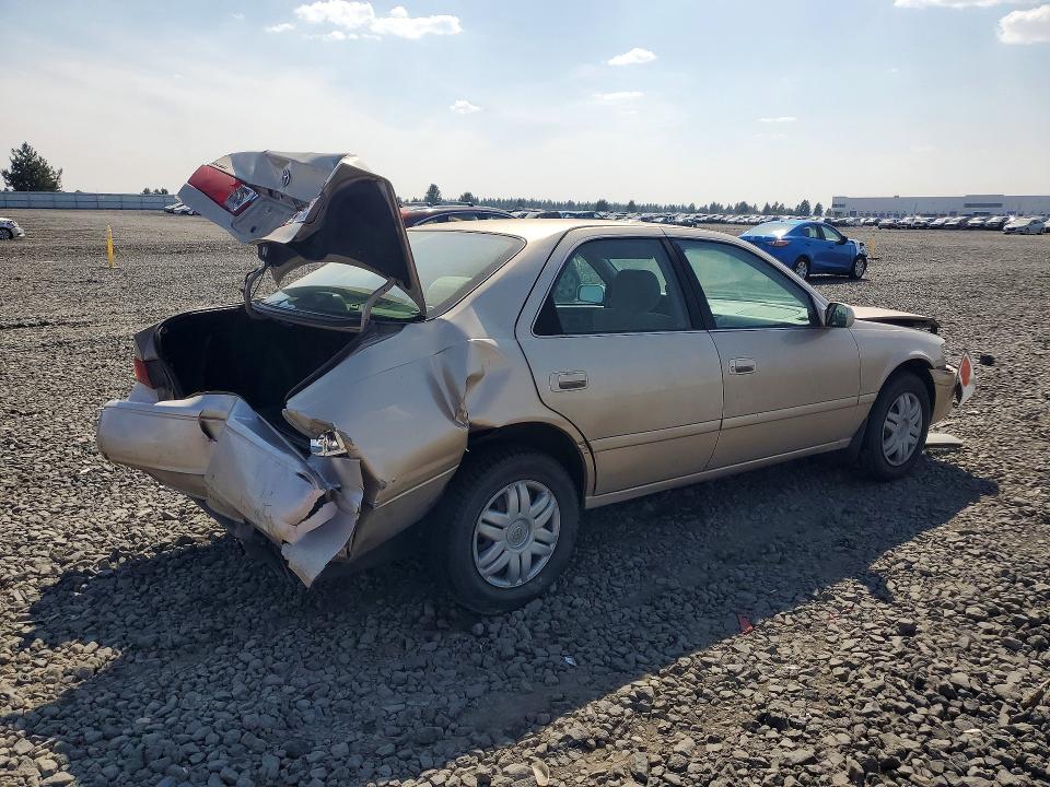 Photo 3 from auction – 2000 TOYOTA CAMRY with VIN JT2BG22K8Y0411956