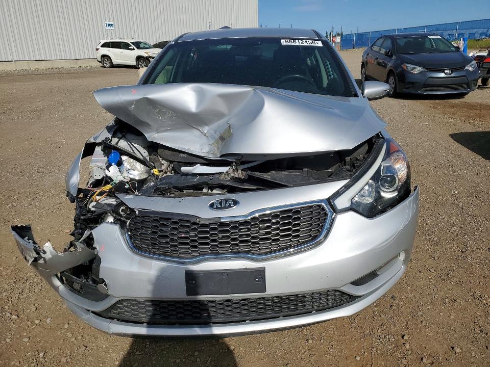 Photo 5 from auction – 2016 KIA FORTE with VIN KNAFX4A60G5487887