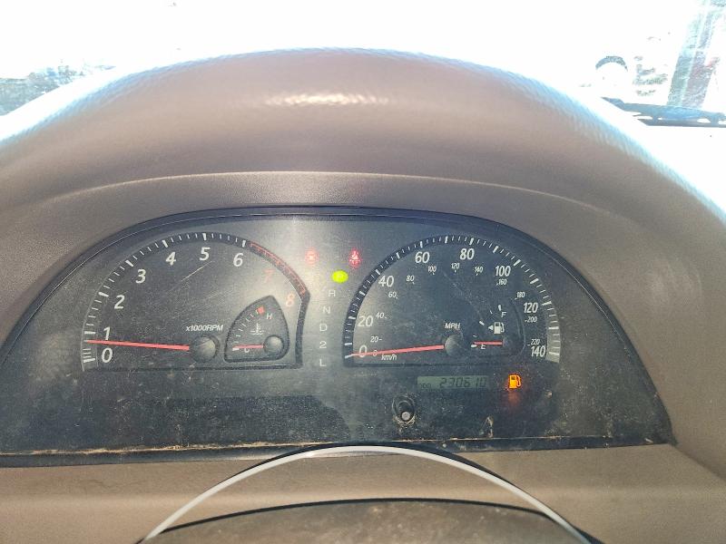 Photo 9 from auction – 2003 TOYOTA CAMRY with VIN 4T1BE32K03U193673