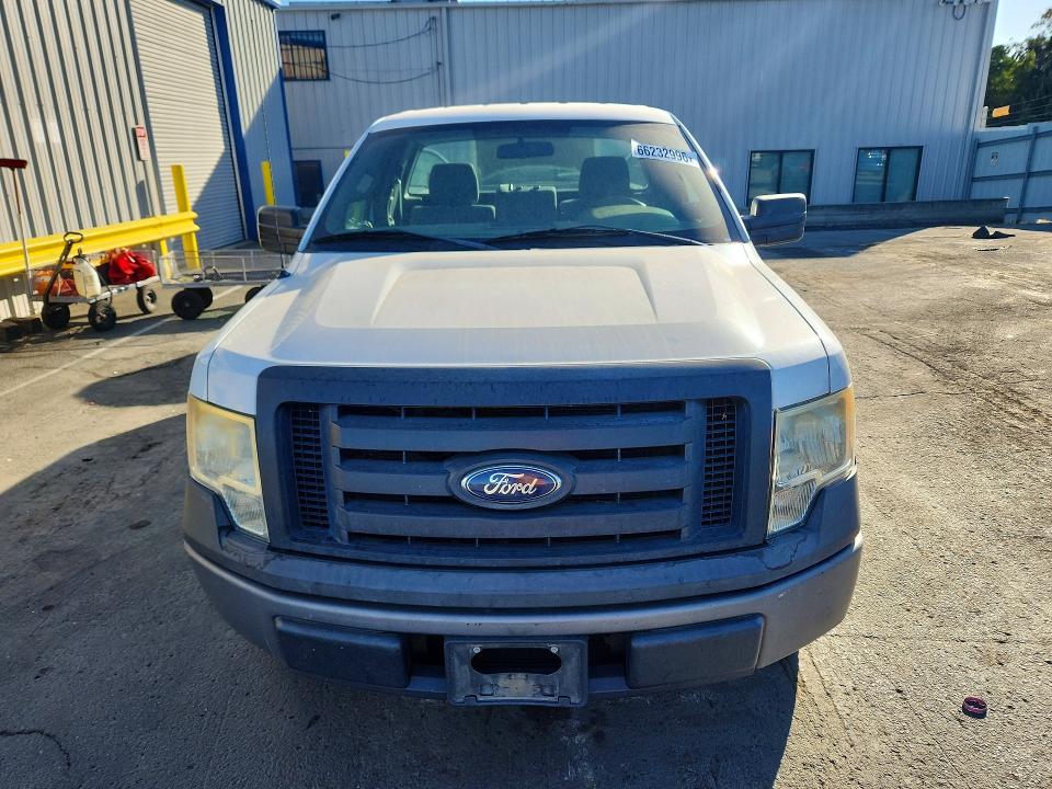 Photo 5 from auction – 2011 FORD F150 with VIN 1FTMF1CF6BFC77726
