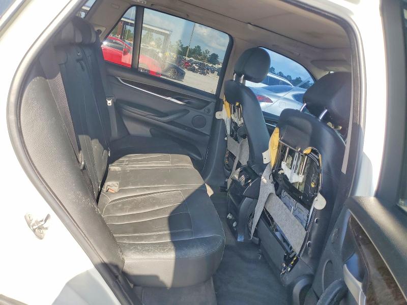 Zdjęcie 11 z aukcji – 2015 BMW X5 z VIN 5UXKR2C52F0H38944