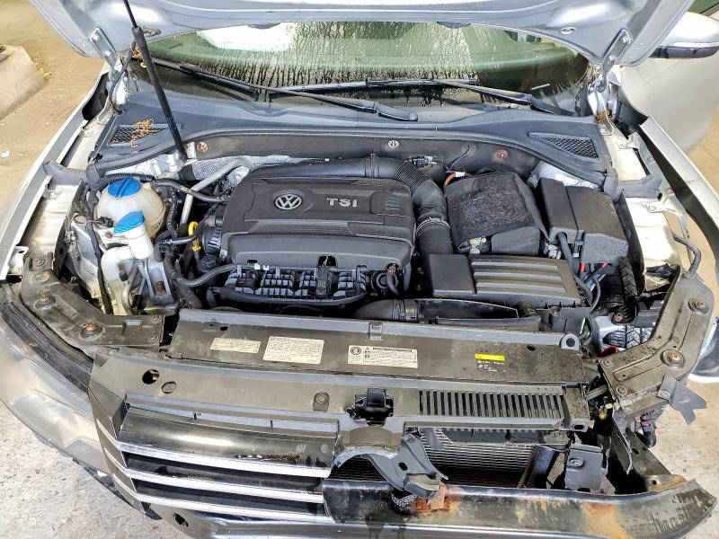 Photo 11 from auction – 2015 VOLKSWAGEN PASSAT with VIN 1VWAT7A3XFC038160