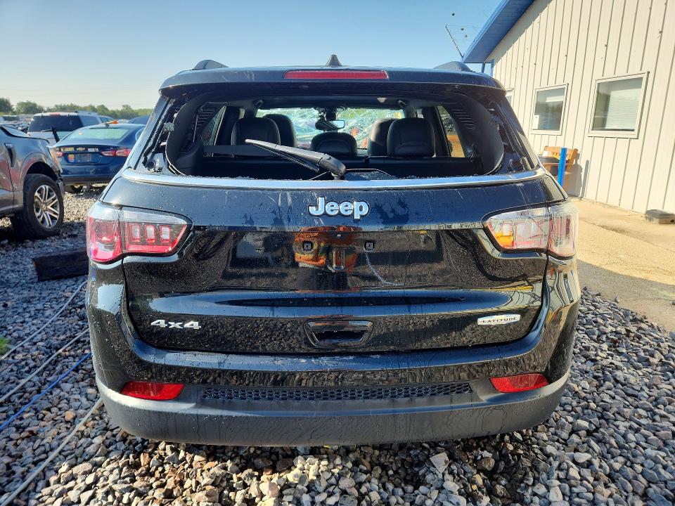 Foto 6 de la subasta – 2025 JEEP COMPASS con VIN 3C4NJDBN4ST549189