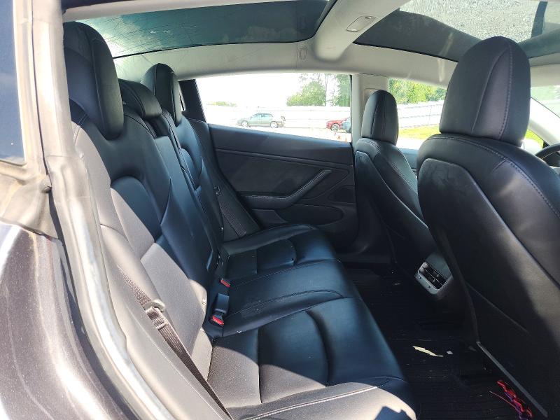 Zdjęcie 10 z aukcji – 2018 TESLA MODEL 3 z VIN 5YJ3E1EA0JF057985