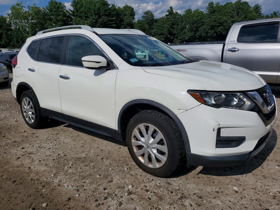 Снимка 4 от търг – 2017 NISSAN ROGUE с VIN 5N1AT2MV3HC818972