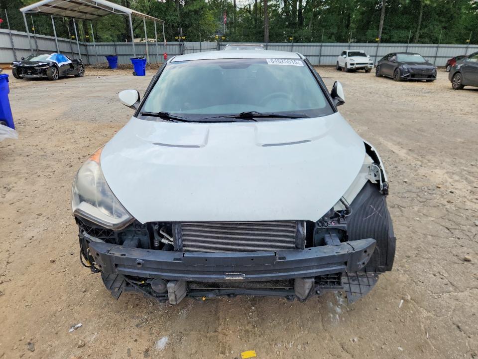 Foto 5 de la subasta – 2015 HYUNDAI VELOSTER con VIN KMHTC6AD2FU225610