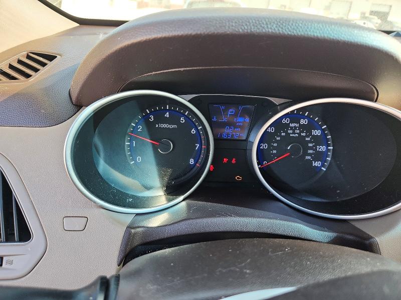 Photo 9 from auction – 2015 HYUNDAI TUCSON with VIN KM8JUCAG2FU034329