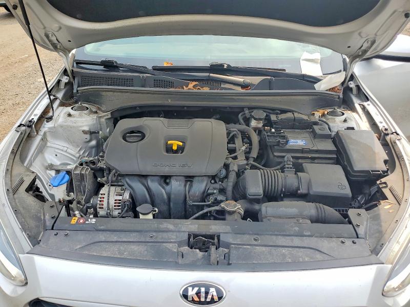 Photo 11 from auction – 2021 KIA FORTE with VIN 3KPF24AD1ME281915