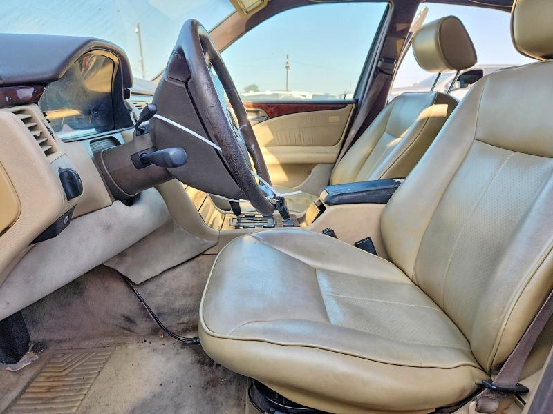 Photo 7 from auction – 1996 MERCEDES-BENZ E with VIN WDBJF55F2TJ019255