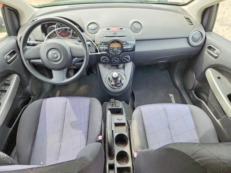Photo 8 from auction – 2011 MAZDA MAZDA2 with VIN JM1DE1HZ9B0128333