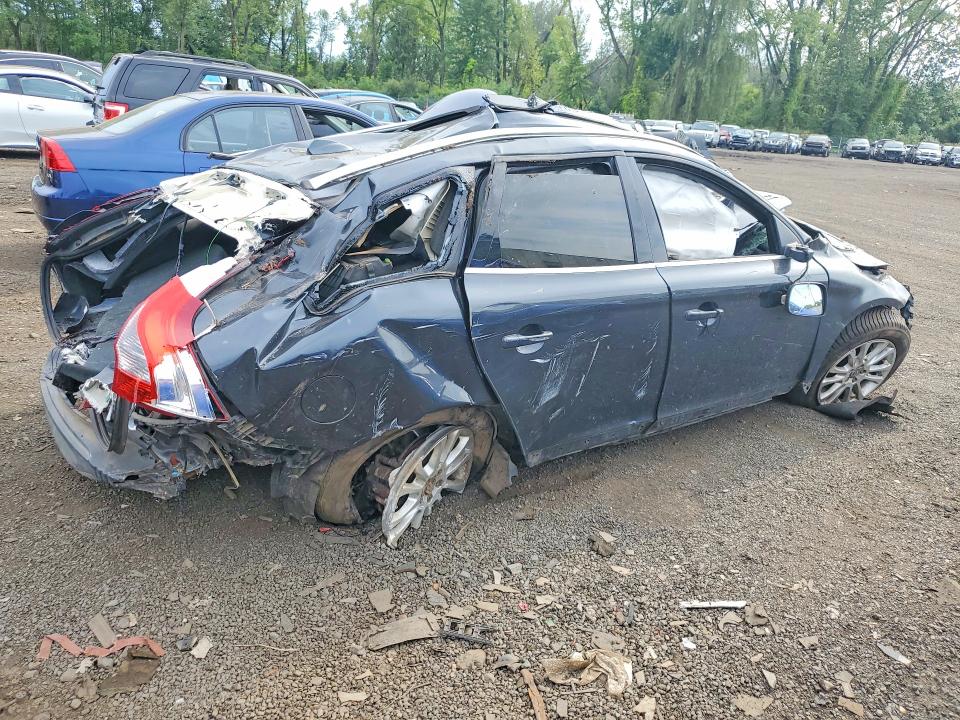 Photo 3 from auction – 2010 VOLVO XC60 with VIN YV4992DZ6A2026185