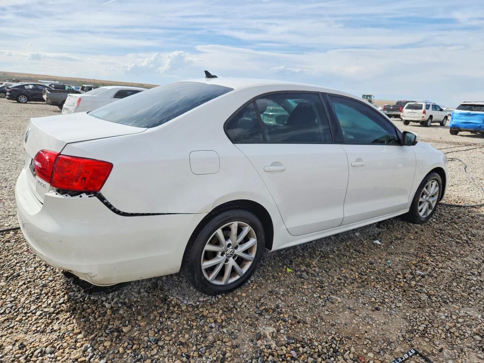 Photo 3 from auction – 2012 VOLKSWAGEN JETTA with VIN 3VWDX7AJ9CM386137