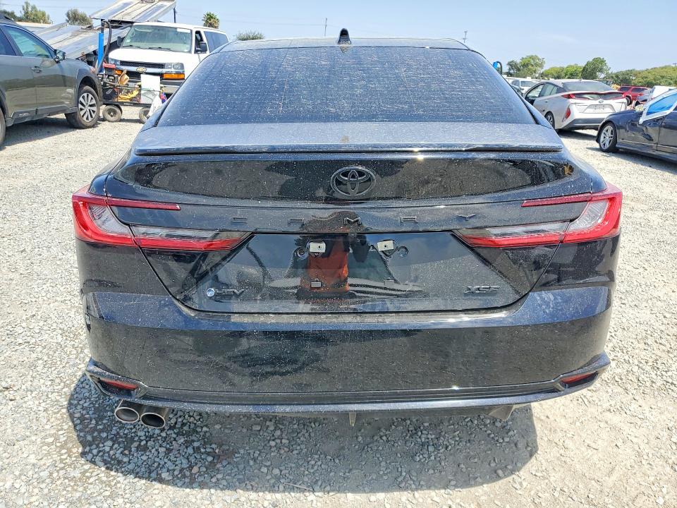 Photo 6 from auction – 2026 TOYOTA CAMRY with VIN 4T1DAACK9TU774662