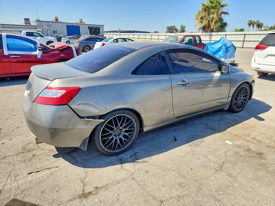 Photo 3 from auction – 2008 HONDA CIVIC with VIN 2HGFG126X8H522334