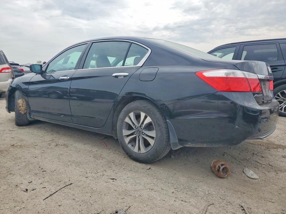 Photo 2 from auction – 2015 HONDA ACCORD with VIN 1HGCR2F36FA183005