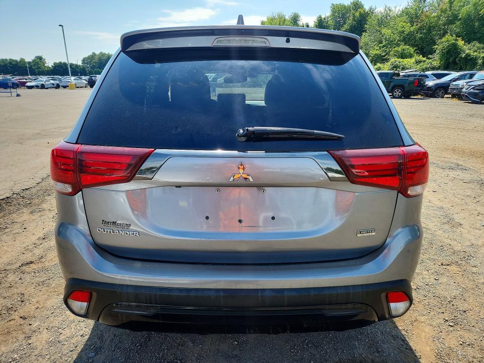 Photo 6 from auction – 2020 MITSUBISHI OUTLANDER with VIN JA4AZ3A37LZ014704
