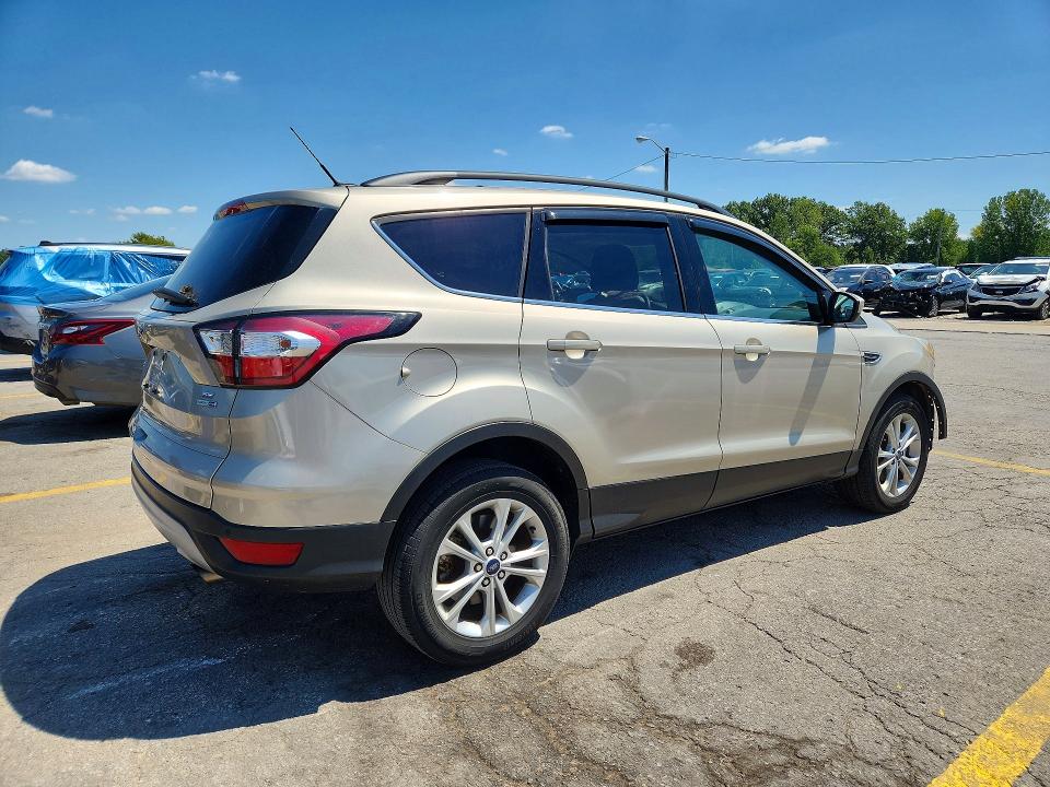 Фото 3 с аукциона – 2017 FORD ESCAPE с VIN 1FMCU9GD8HUD54685