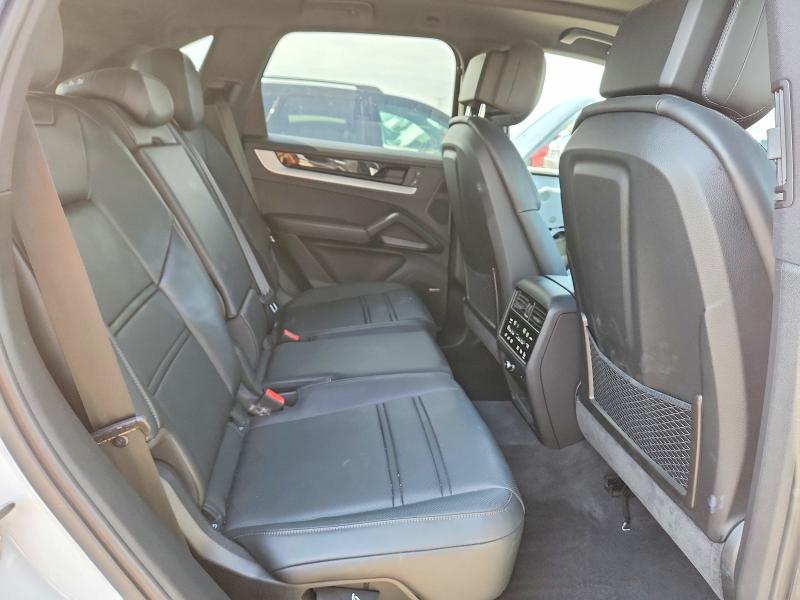 Photo 10 from auction – 2024 PORSCHE CAYENNE with VIN WP1AA2AY1RDA10722