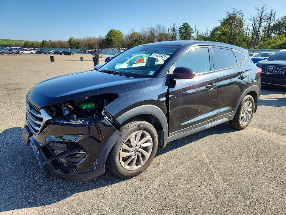 HYUNDAI TUCSON 2018 with VIN KM8J2CA49JU642921 - Photo from auction