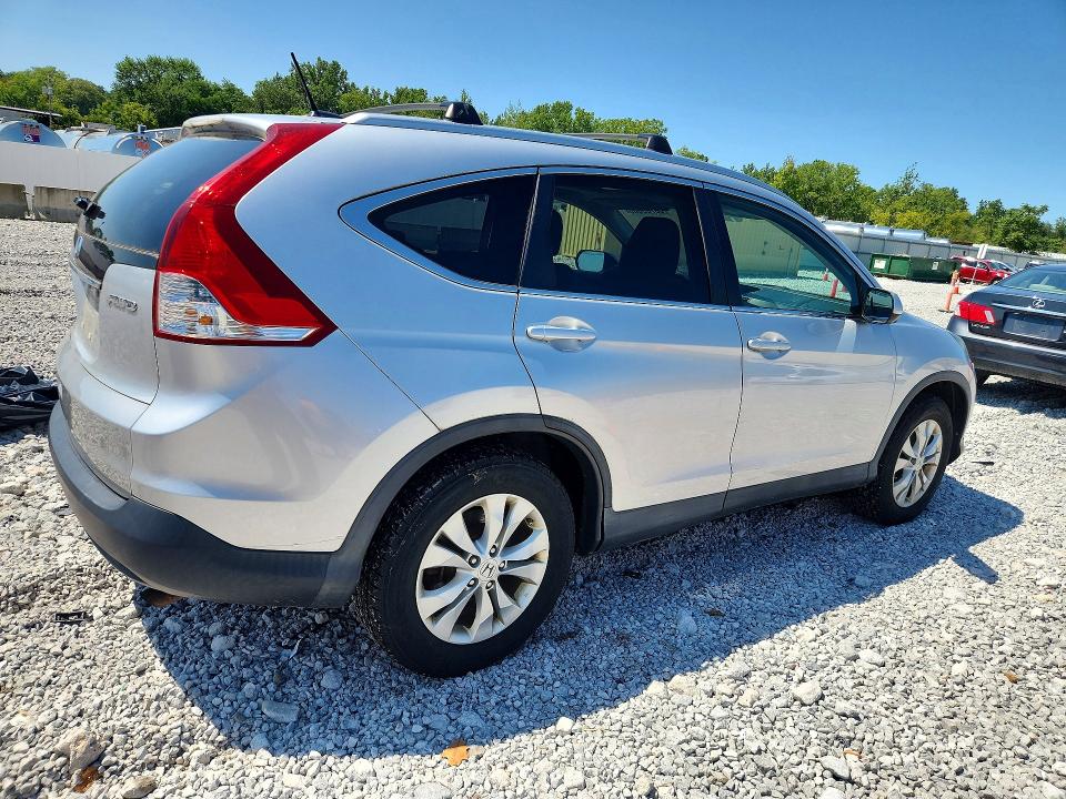 Photo 3 from auction – 2013 HONDA CR-V with VIN 2HKRM4H78DH648330