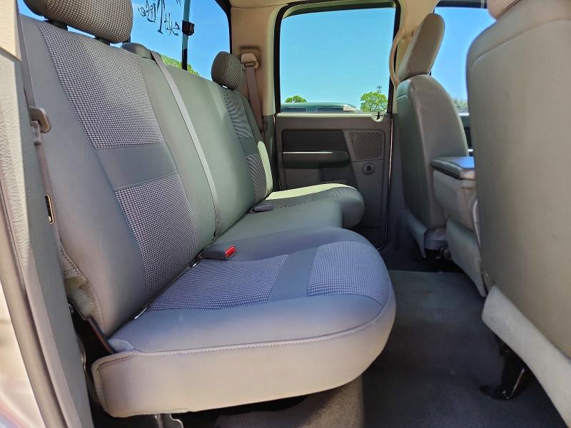 Photo 10 from auction – 2006 DODGE RAM 3500 with VIN 3D7LL38C16G101336