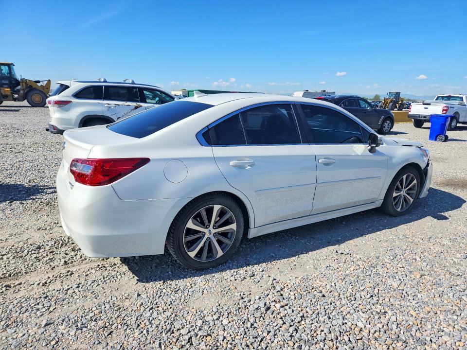 Photo 3 from auction – 2017 SUBARU LEGACY with VIN 4S3BNAN69H3028855