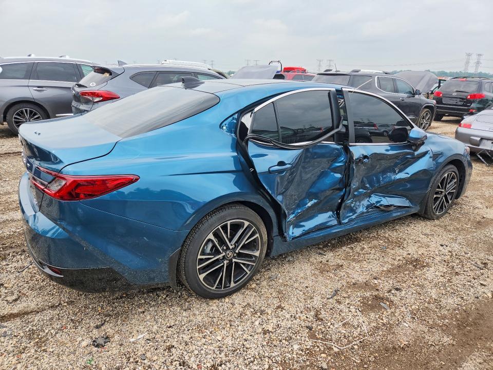 Photo 3 from auction – 2026 TOYOTA CAMRY with VIN 4T1DBADK9TU053866